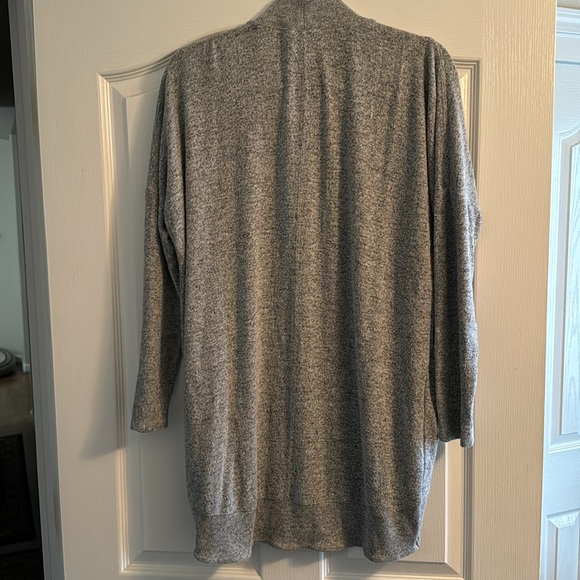 Z supply cardigan - Picture 3 of 3